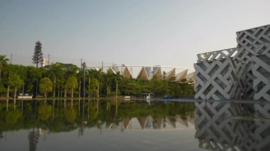 foshan ünlü modern şehir kültür merkezi ön kare stadyum ağır çekim panorama 4k porselen