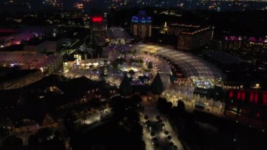 Gece Aydınlatılmış Singapur Şehri, Panoramik Görünüm 