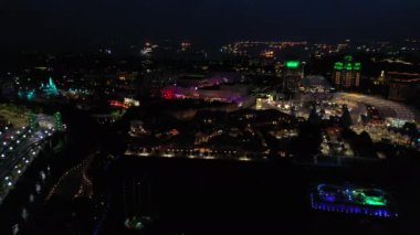 Gece Aydınlatılmış Singapur Şehri, Panoramik Görünüm 