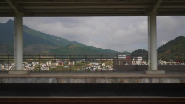 Güneşli Bir Akşam Hangzhou Şehri Tren Yolculuğu Yolcu Tarafı Pov — Stok video