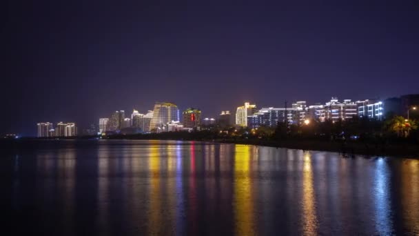 Sanya China Outubro 2018 Baía Iluminada Noturna Cidade Sanya Panorama — Vídeo de Stock