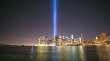 11 Eylül gece ışıkları, New York 'tan 4k zaman dilimi.