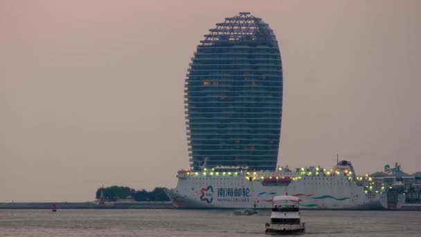 Sanya China October 2018 Berømte Hotel Kompleks Trafik Havn Antenne – Stock-video