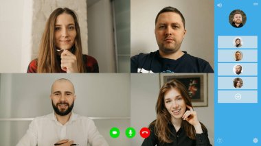 İş arkadaşlarının uzaktan konuştuğu bir video konferansı sırasında telekomünikasyon uygulamasının masaüstü bilgisayar ekranı görüntüsü. Çevrimiçi bir toplantıda çok ırklı bir iş ekibi