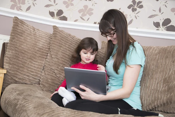 Öğretim kızı internet hakkında