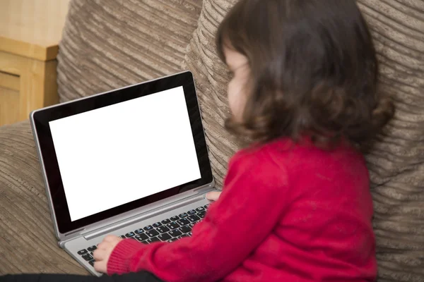 İki yaşındaki Laptop arıyorum