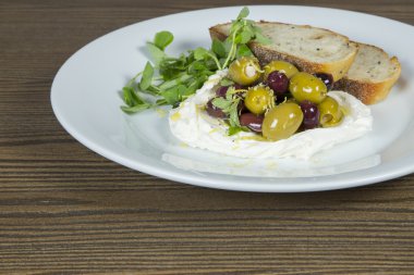 Akşam yemeğinden önce sağlıklı snack