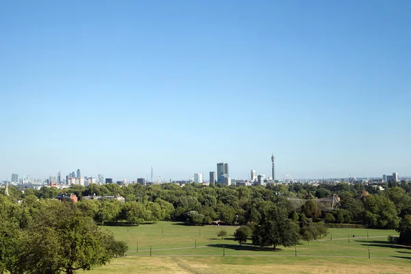 Horizonte de Londres a partir de Primrose Hill . — Fotografia de Stock