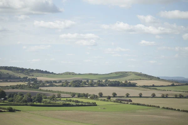 Hertfordshire τοπίο, στους λόφους και ουρανός Εικόνα Αρχείου