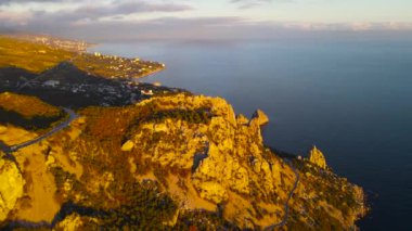 Kırım Yarımadası. Kedi Dağı.