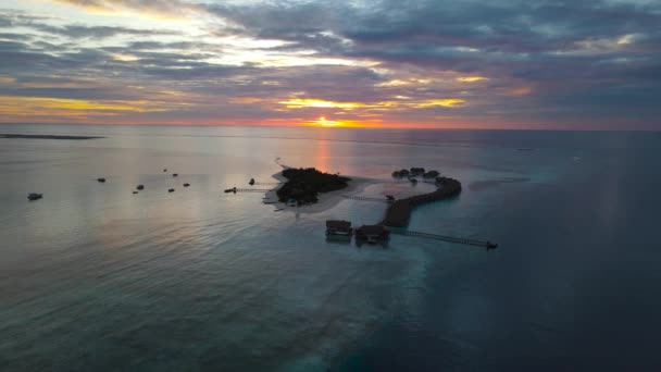 Nascer Sol Ilha Guraidhoo Nas Maldivas — Vídeo de Stock