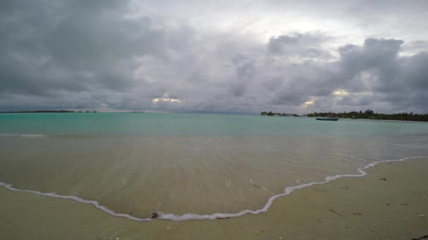 Nascer Sol Ilha Guraidhoo Nas Maldivas — Vídeo de Stock