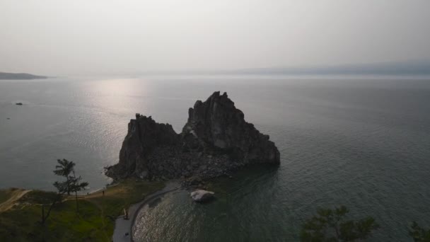 Shamanka Rock Cape Burkhan Viaje Lago Baikal — Vídeos de Stock