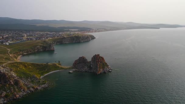 Shamanka Rock Cape Burkhan Viaje Lago Baikal — Vídeos de Stock