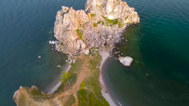 Shamanka Rock Cabo Burhan Uma Viagem Lago Baikal — Vídeo de Stock