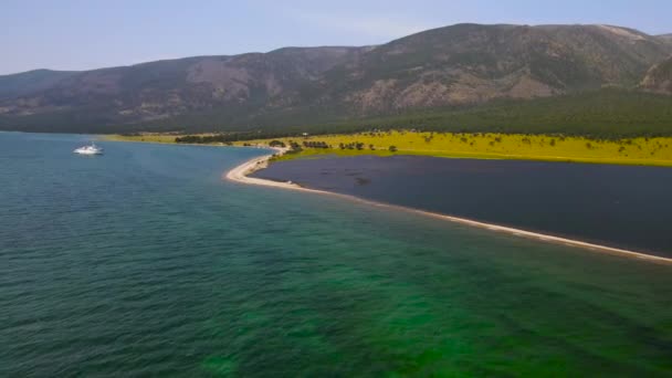 Pintoresco Lago Surkhaytor Nur Separado Del Lago Baikal Por Una — Vídeo de stock