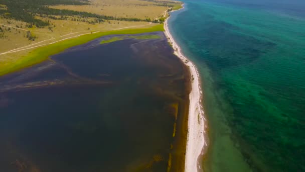 Malebné Jezero Surkhaytor Nur Oddělené Jezera Bajkal Písečnou Slinou — Stock video