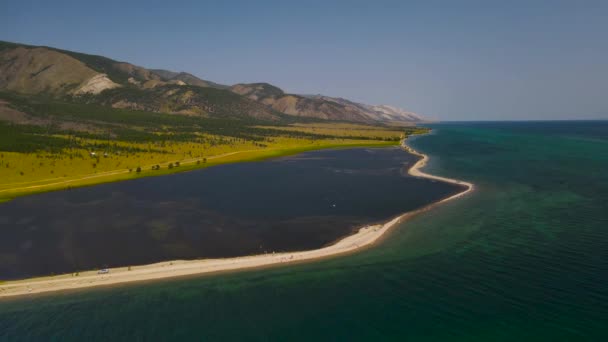 Pintoresco Lago Surkhaytor Nur Separado Del Lago Baikal Por Una — Vídeo de stock