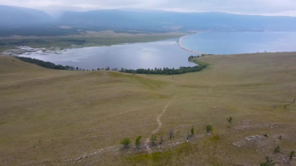 Den Pittoreska Kusten Vid Småhavssundet Resa Till Bajkalsjön — Stockvideo