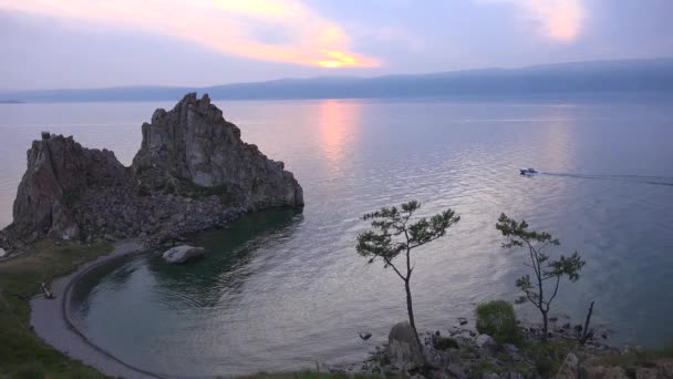 Shamanka Rock Cape Burhan Viaje Lago Baikal — Vídeo de stock