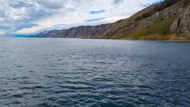 Båttur Längs Småhavssundet Resa Till Bajkalsjön — Stockvideo
