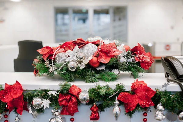 Christmas and New Year's  flowers composition. — Stock Photo, Image