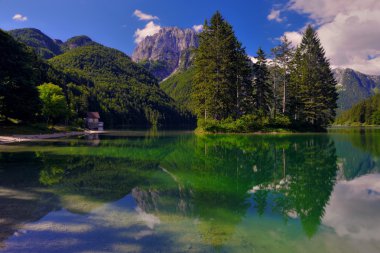 Lake Predil Slovenya sınırı yakınında