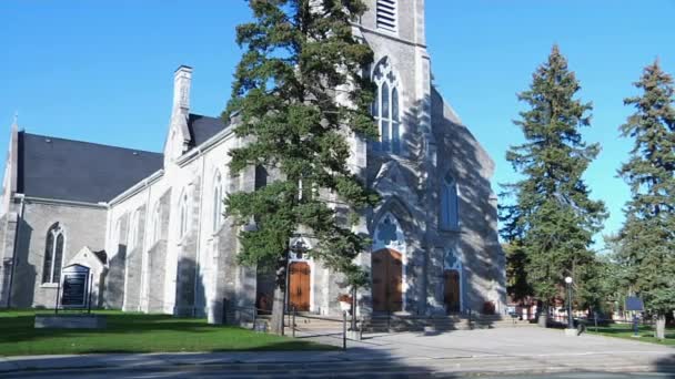 Cathédrale catholique traditionnelle — Video