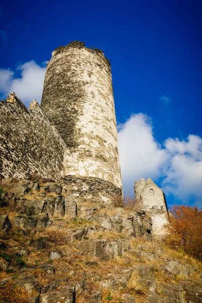Torre Pedra Gótica Castelo Medieval Bezdez Colina Outono Região Liberec — Fotografia de Stock