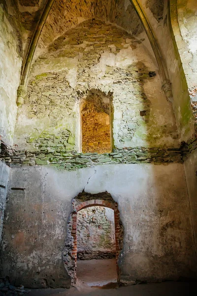 Interior Capela São Arcanjo Miguel Castelo Medieval Gótico Bezdez Colina — Fotografia de Stock