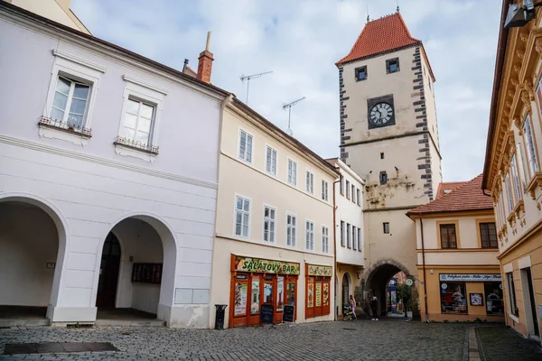 Tour Porte Prague Gothique Vieille Rue Médiévale Étroite Avec Nombreux — Photo