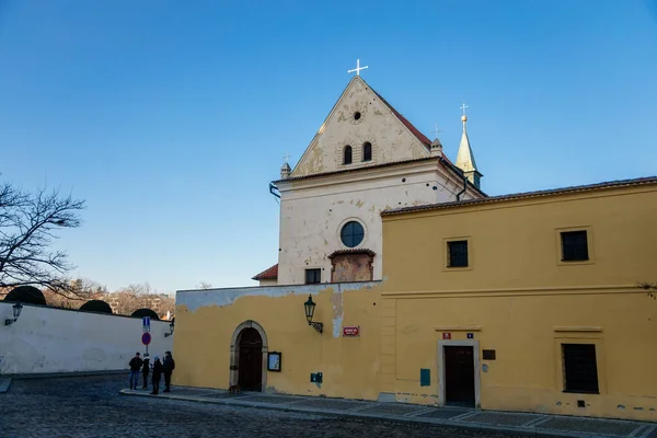 卡普钦修道院 圣母玛利亚天使教堂 Kostel Panny Marie Andelu Cannon Balls Walls Hradcany — 图库照片