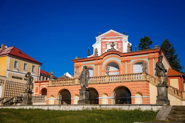 Frühbarocke Rot Weiße Sala Terrena Oder Gartenhalle Der Nähe Des — Stockfoto