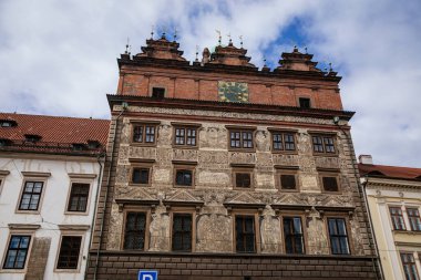 Renaissance Town Hall on Republic Square in the center of Plzen in Sunny day, the seat of the city Council, Sgraffito style alster, Cultural landmark, Pilsen, Western Bohemia, Çek Cumhuriyeti, 29 Mayıs 2021