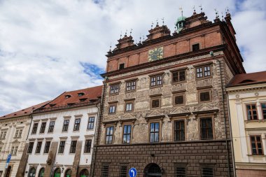 Renaissance Town Hall on Republic Square in the center of Plzen in Sunny day, the seat of the city Council, Sgraffito style alster, Cultural landmark, Pilsen, Western Bohemia, Çek Cumhuriyeti, 29 Mayıs 2021