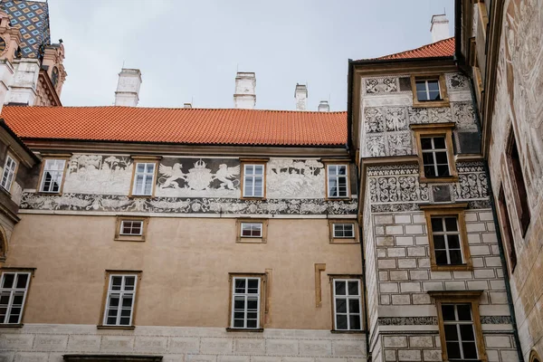 Gotik Şato Brandys Nad Labem Rönesans Sarayı Saat Kulesi Yüzünde — Stok fotoğraf