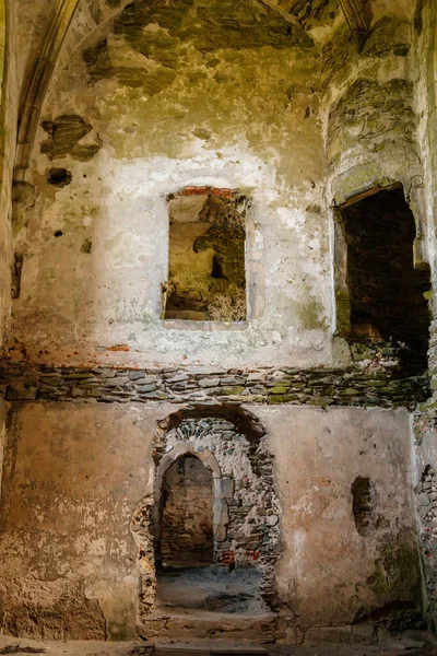 Interior Palácio Real Castelo Gótico Medieval Bezdez Ruína Pedra Cinzenta — Fotografia de Stock