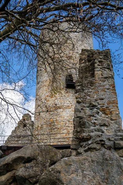 Castillo Gótico Medieval Frydstejn Día Soleado Ruinas Románticas Fortaleza Popular —  Fotos de Stock