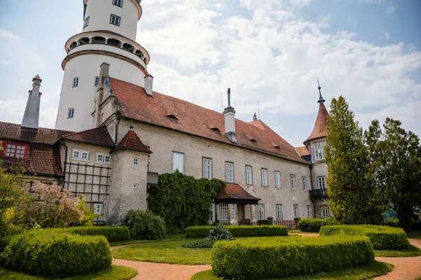 Barokowy Romantyczny Zamek Nove Mesto Nad Metuji Włoski Ogród Renesansowy — Zdjęcie stockowe