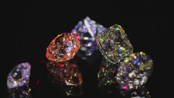 Diamanten op zwart — Stockvideo