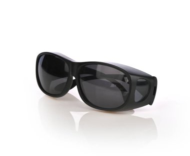 Kaynak gözlüğü, Tırmık Dayanıklı Kaynak Gözlüğü, Yan Kalkan Gözlüğü, kameradan izole edilmiş beyaz arka plan görüntüsü.