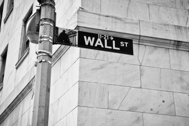 New York Wall Street yol işareti.