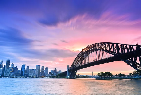 Sydney Harbour Panorama vu de Kirribilli à North Sydney au crépuscule — Photo