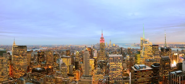 Panorama de Nova Iorque ao entardecer . — Fotografia de Stock