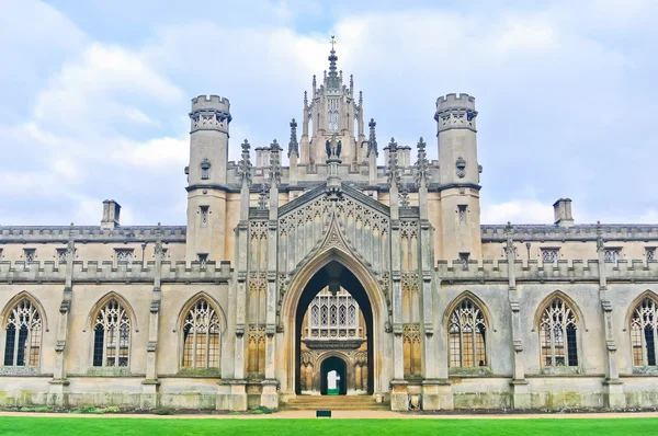 St ジョンの大学、ケンブリッジ、イギリス、イギリスのケンブリッジ大学のビュー. — ストック写真