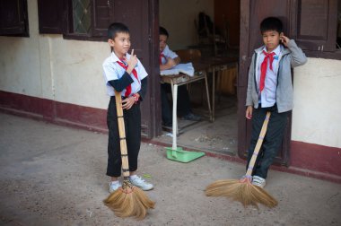 Okul çocukları Laos