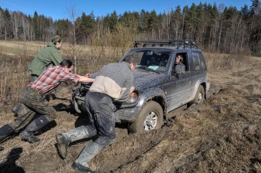 aşırı off-road sürüş
