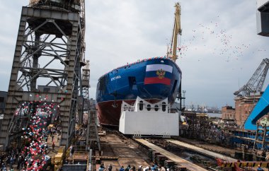 launched the largest head-nuclear icebreaker 