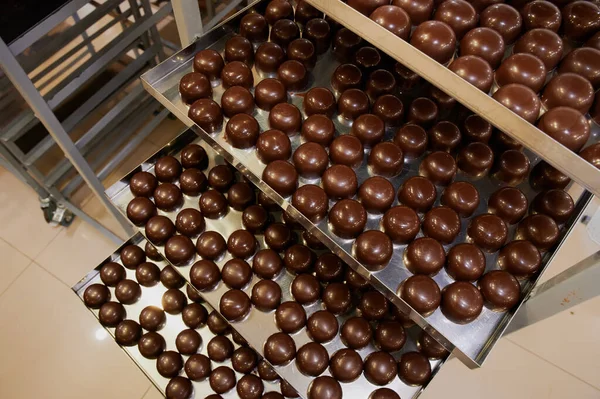 Paletes Chocolates Prontos Uma Fábrica Doces — Fotografia de Stock