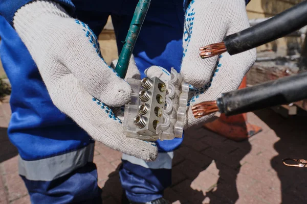 Faja Terminales Eléctrica Fiable Robusta Para Conectar Fuente Alimentación Farolas — Foto de Stock